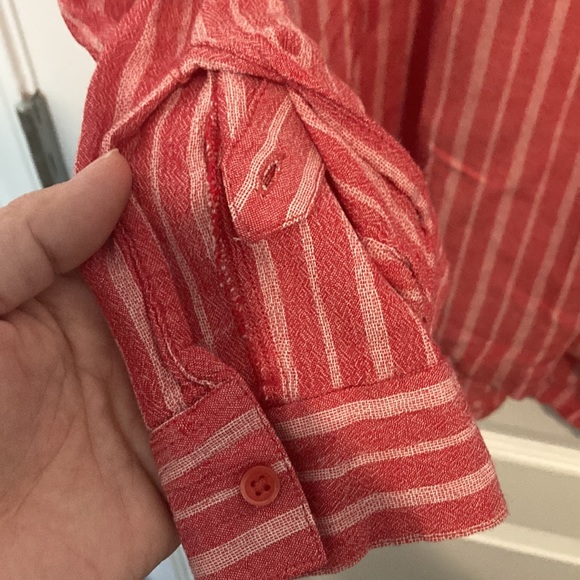 Bandolino Red Blouse - Picture 4 of 4